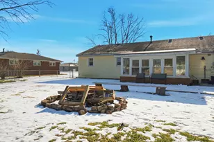 626 Albin Ave, Washington Court House, OH 43160 - Photo 7