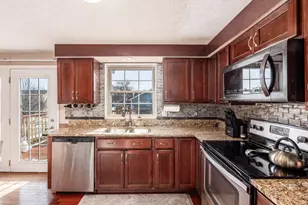 7001 Richfield Dr, Reynoldsburg, OH 43068 - Photo 5