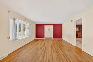 710 Hawthorne Dr, Circleville, OH 43113 - Photo 9