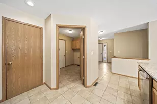 437 Robins Crest Ln, Marysville, OH 43040 - Photo 11