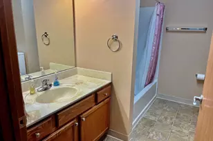 4305 Strattford Cir E, Zanesville, OH 43701 - Photo 11