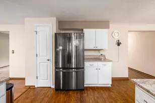 544 Waring Way, Columbus, OH 43213 - Photo 21