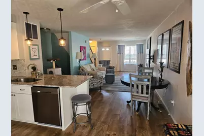 988 Hartford Village Boulevard, Columbus, OH 43228 - Photo 7