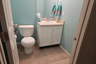 988 Hartford Village Blvd, Columbus, OH 43228 - Photo 23