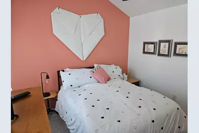 988 Hartford Village Boulevard, Columbus, OH 43228 - Photo 17