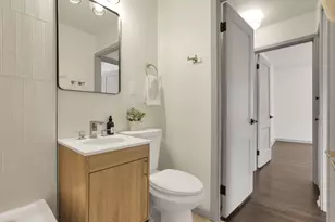 157 N Kellner Rd, Columbus, OH 43209 - Photo 21