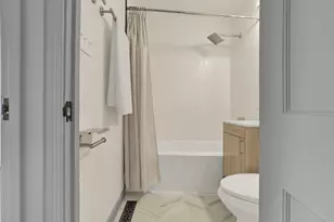 157 N Kellner Rd, Columbus, OH 43209 - Photo 19