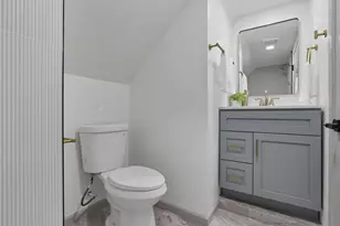 157 N Kellner Rd, Columbus, OH 43209 - Photo 31