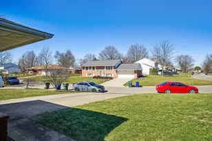 2937 Rundell Dr, Columbus, OH 43204 - Photo 3