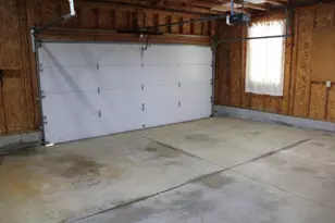 12058 Dunham Rd, Mount Vernon, OH 43050 - Photo 15