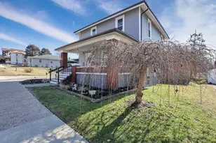 309 W Water St, New Lexington, OH 43764 - Photo 3