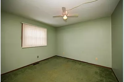 819 Laura Drive, Marion, OH 43302 - Photo 23