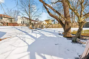 3712 Creek Ridge Ct, Columbus, OH 43230 - Photo 45