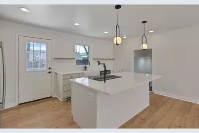 102 Troy Road, Delaware, OH 43015 - Photo 13