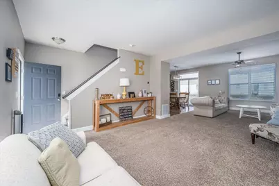 182 Honey Locust Lane, Commercial Point, OH 43116 - Photo 7