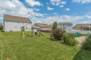 182 Honey Locust Ln, Commercial Point, OH 43116 - Photo 25