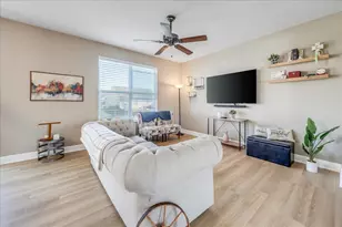 182 Honey Locust Ln, Commercial Point, OH 43116 - Photo 1