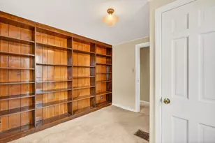 575 Chestershire Rd, Columbus, OH 43204 - Photo 15