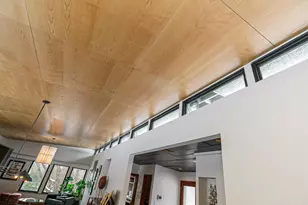 2837 Canterbury Ln, Columbus, OH 43221 - Photo 21