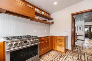 2837 Canterbury Ln, Columbus, OH 43221 - Photo 25