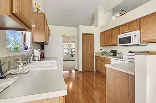 6136 Keats Pl, Westerville, OH 43082 - Photo 9