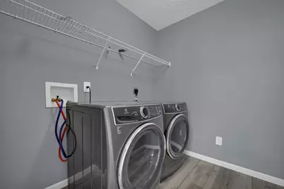 2902 Footloose Drive, Columbus, OH 43231 - Photo 15