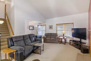 81 W Fieldstone, Etna, OH 43062 - Photo 3