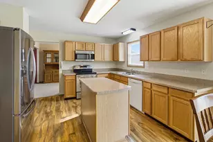 81 W Fieldstone, Etna, OH 43062 - Photo 7