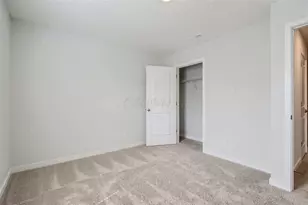 6371 Marinelli Dr N, Columbus, OH 43228 - Photo 19