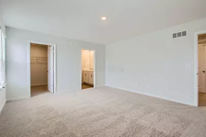 6371 Marinelli Drive N, Columbus, OH 43228 - Photo 13