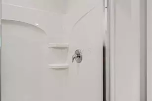 6371 Marinelli Dr N, Columbus, OH 43228 - Photo 15