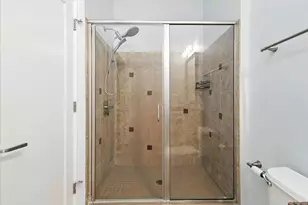 190 E Gay St, Columbus, OH 43215 - Photo 23