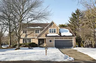 613 Deer Run Rd, Westerville, OH 43081 - Photo 1