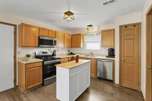 1383 Geranium Dr, Blacklick, OH 43004 - Photo 17