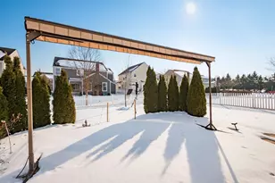 1327 Donahey St, Columbus, OH 43235 - Photo 39