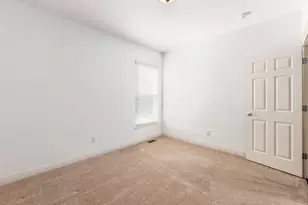 1327 Donahey St, Columbus, OH 43235 - Photo 33