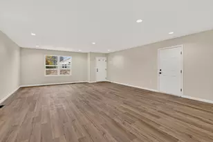 358 Elm St, New Straitsville, OH 43766 - Photo 11