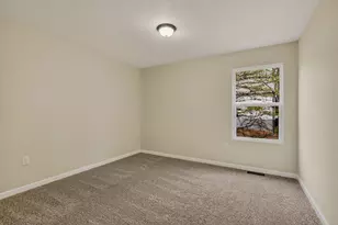 358 Elm St, New Straitsville, OH 43766 - Photo 29