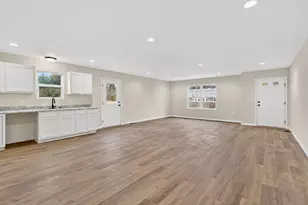 358 Elm St, New Straitsville, OH 43766 - Photo 13