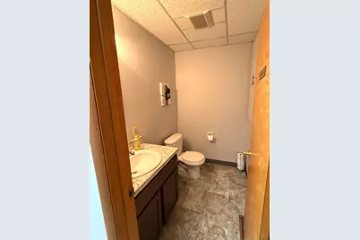 117 E 6th Avenue, Lancaster, OH 43130 - Photo 17