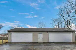 110 Inah Ave, Columbus, OH 43228 - Photo 23