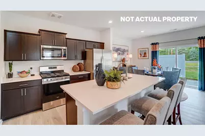 6312 Marinelli Drive North, Columbus, OH 43228 - Photo 11