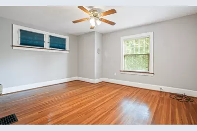 126 Erie Road, Columbus, OH 43214 - Photo 33