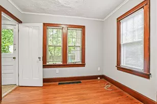 126 Erie Rd, Columbus, OH 43214 - Photo 19