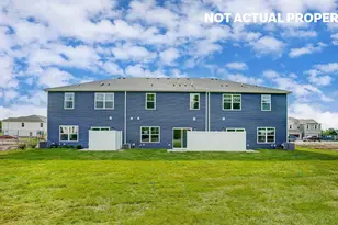 6310 Marinelli Dr N, Columbus, OH 43228 - Photo 33