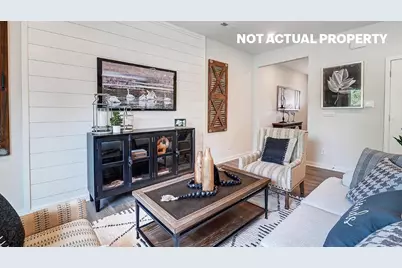 6310 Marinelli Drive North, Columbus, OH 43228 - Photo 5