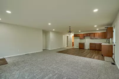 353 Elm Street, New Straitsville, OH 43766 - Photo 11