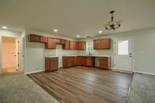 353 Elm St, New Straitsville, OH 43766 - Photo 15