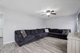 1595 Morrison Farms Dr, Blacklick, OH 43004 - Photo 7