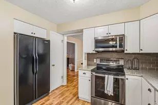 65 Yorkshire Rd, Delaware, OH 43015 - Photo 7